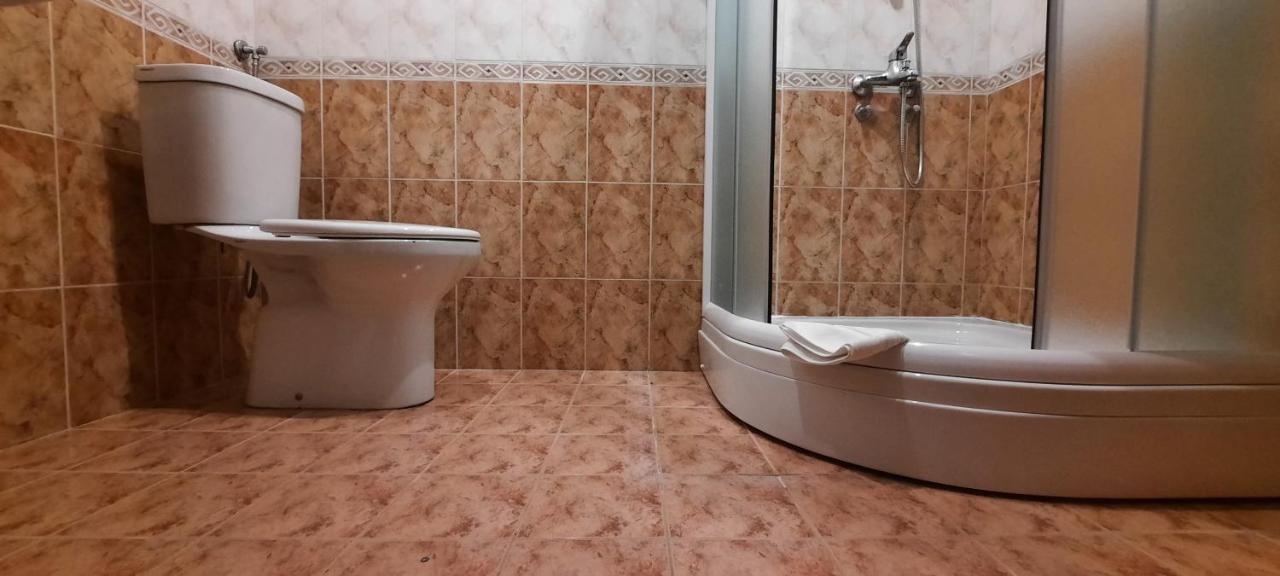 Petrovac Ambassador Apartments מראה חיצוני תמונה