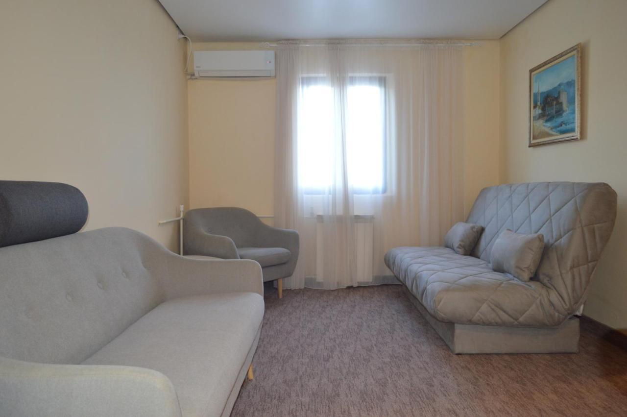 Petrovac Ambassador Apartments מראה חיצוני תמונה